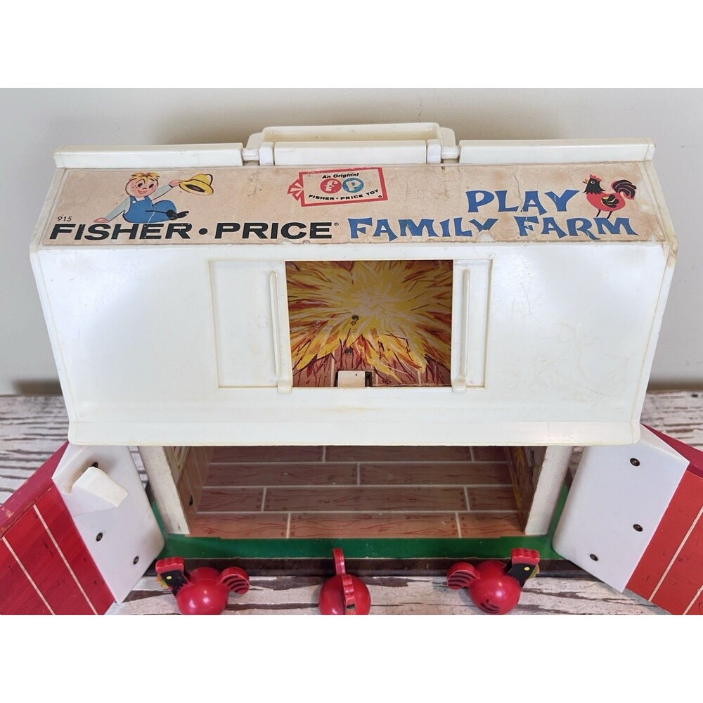 Vintage 1967 Fisher Price Family Play Farm #915 Little People Fisher Price Barn